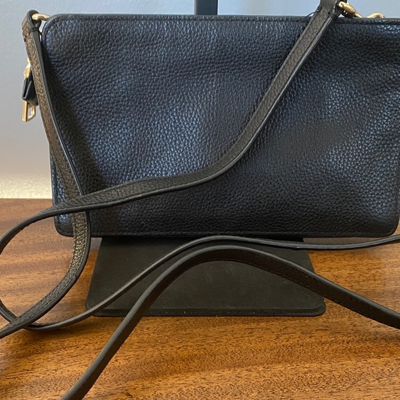 Coach Noa Pop-up Messenger Pouch Black Pebbled Leather Crossbody Bag - Picture 3 of 13